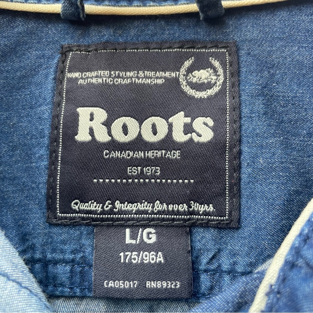 Roots SouthWestern Lightweight Denim Blue Shirt 100% cotton Sz L Ranch Rodeo - Picture 10 of 15
